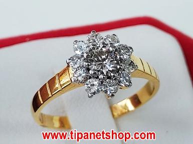 TN25046 แหวนกระจุกเพชร เม็ดกลาง 0.35 กะรัต ล้อม 9 เม็ด ไซท์ 55